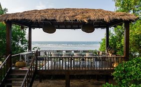 Saffronstays Stella Maris - Luxury Beach Front Villa Near Redi Beach