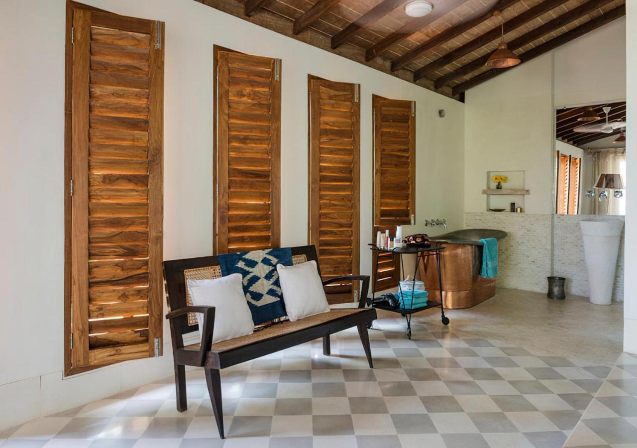 Saffronstays Stella Maris - Luxury Beach Front Villa Near Redi Beach Querim Exterior photo
