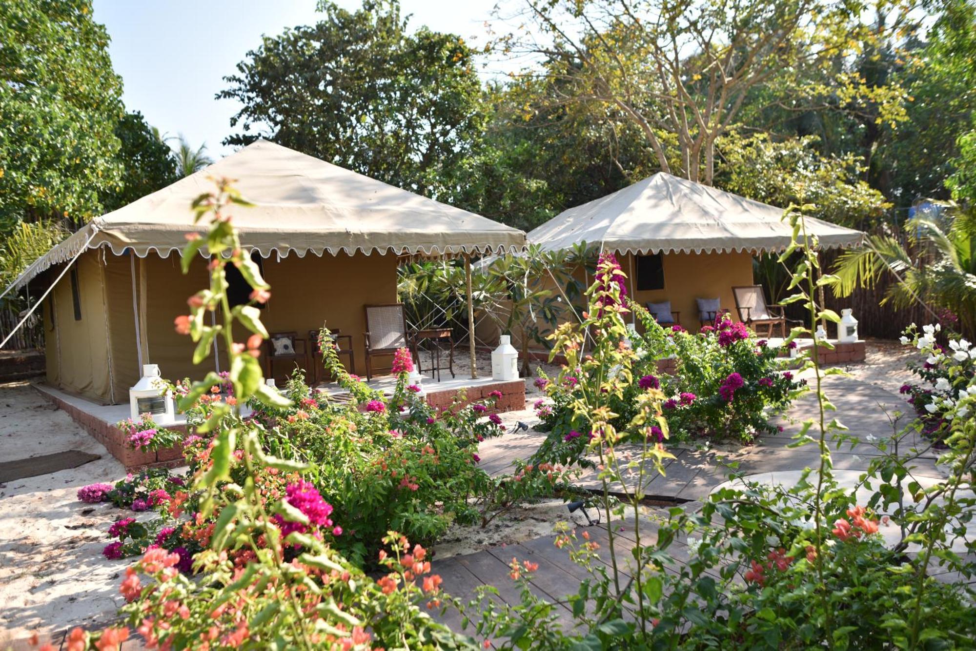 Saffronstays Stella Maris - Luxury Beach Front Villa Near Redi Beach Querim Exterior photo