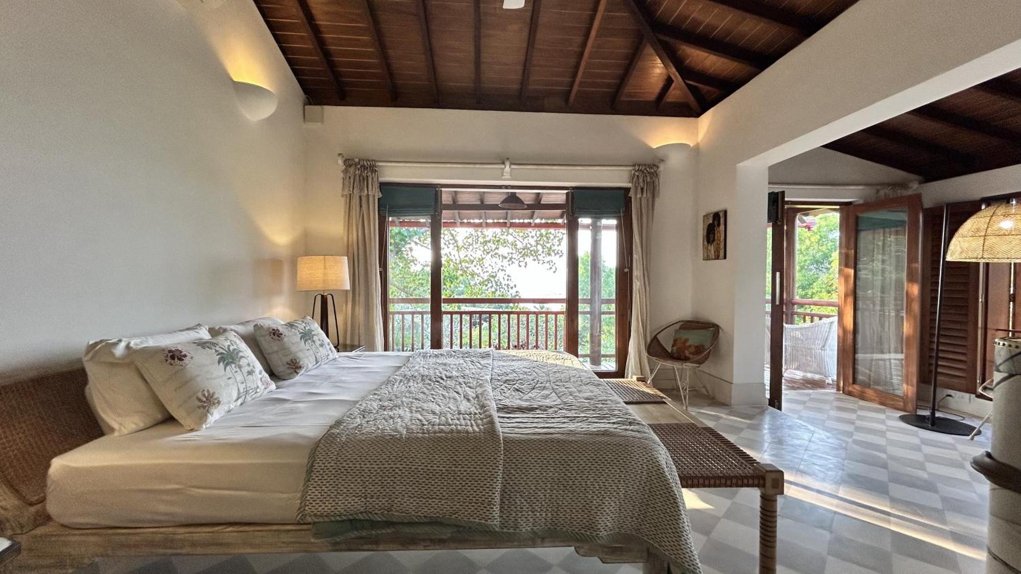 Saffronstays Stella Maris - Luxury Beach Front Villa Near Redi Beach Querim Exterior photo