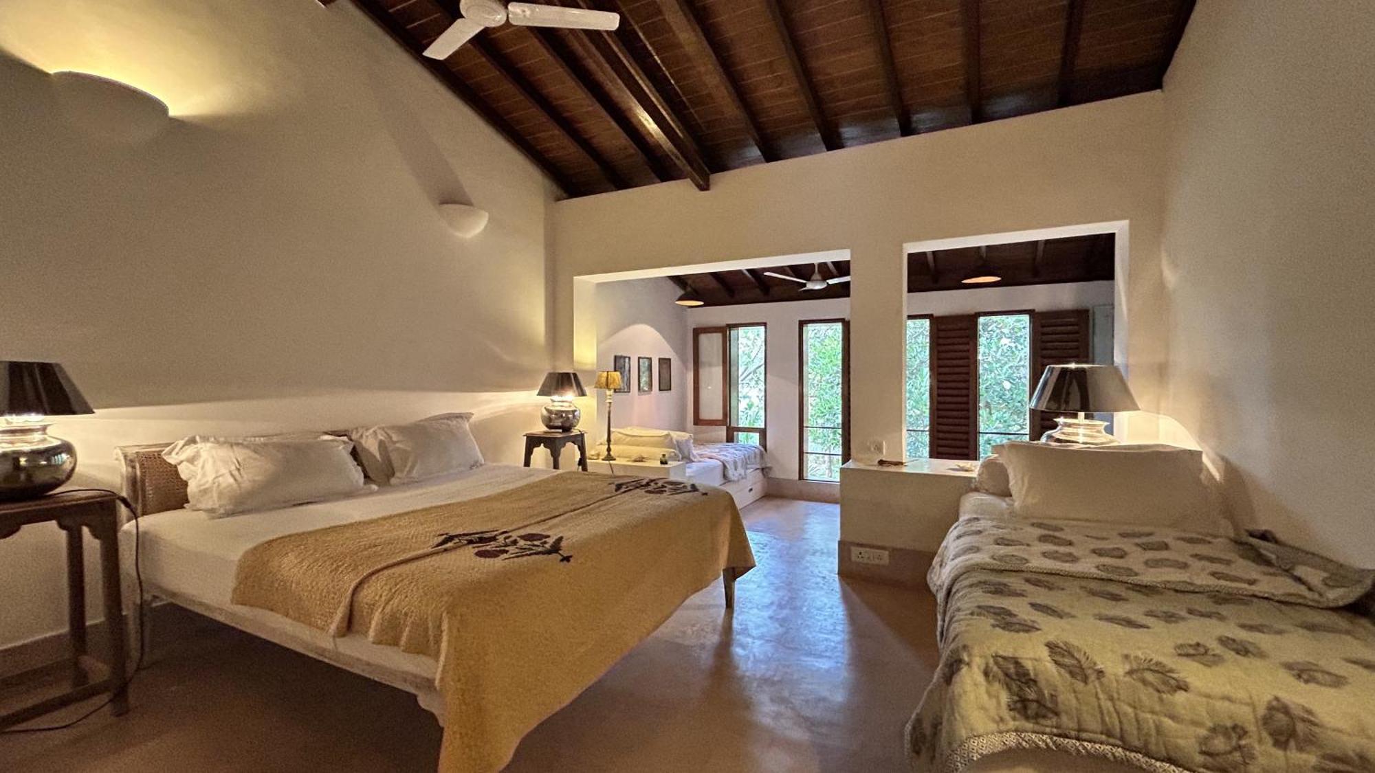 Saffronstays Stella Maris - Luxury Beach Front Villa Near Redi Beach Querim Exterior photo