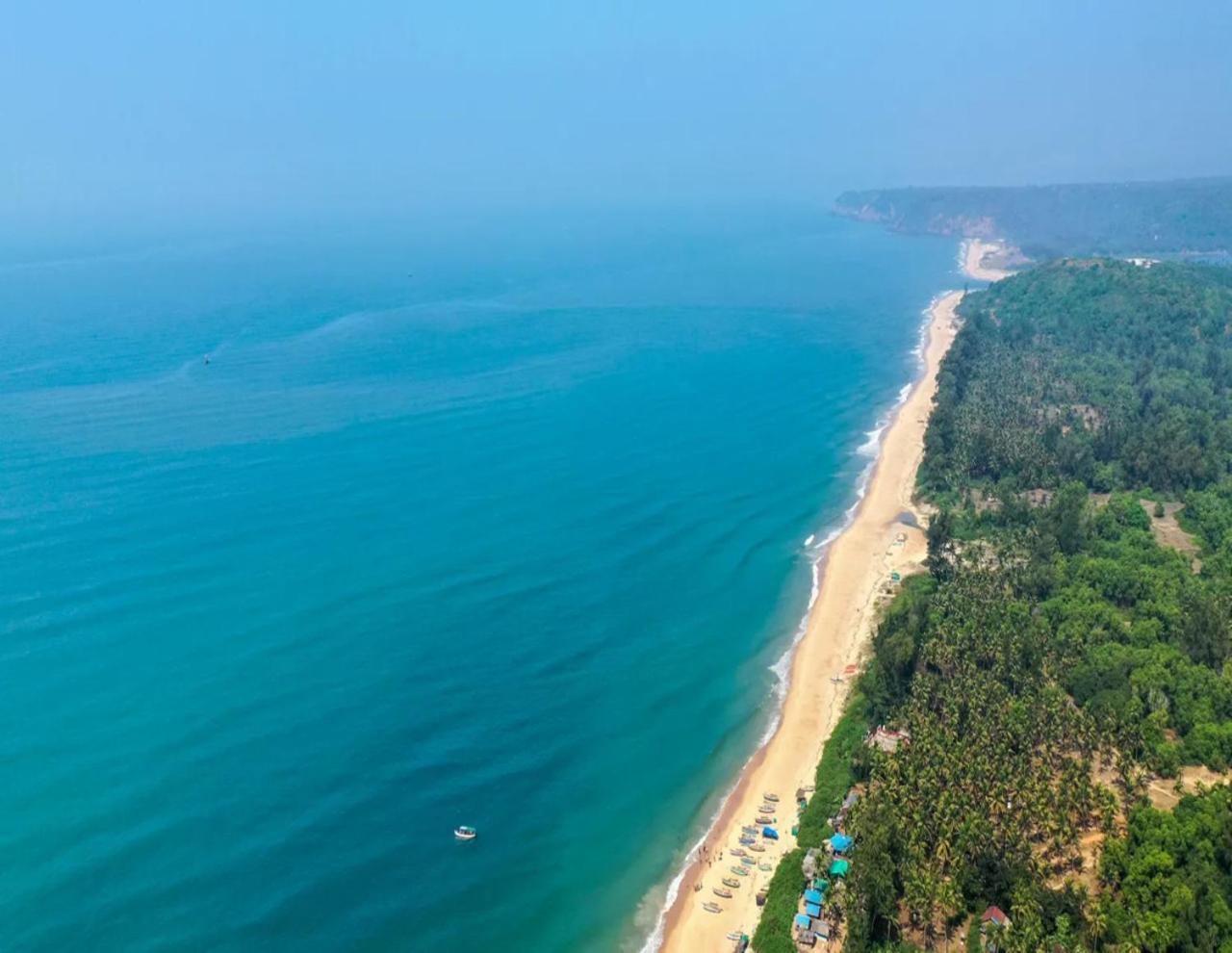 Saffronstays Stella Maris - Luxury Beach Front Villa Near Redi Beach Querim Exterior photo