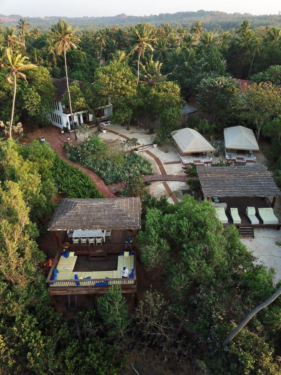 Saffronstays Stella Maris - Luxury Beach Front Villa Near Redi Beach Querim Exterior photo